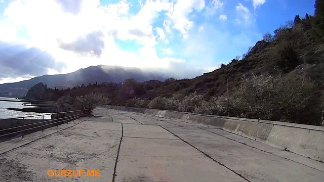 Гурзуф : пляж в Артеке : Крым : ЮБК :  Gurzuf : Crimea