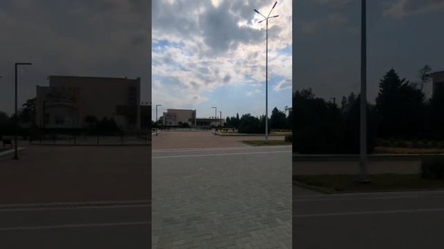 Маленький посёлок на Кубани круче чем горда в Европе! Чисто и уютно, много цветов. Это МОСТОВСКОЙ!