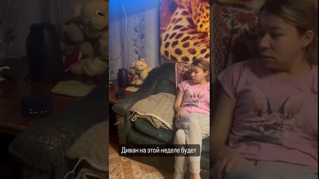 РОМАНТИЧЕСКИЙ УЖИН БЕЗУМНЫЙ ПАША ПОДАРИЛ ИРИШКЕ АЛИСУ смотреть онлайн