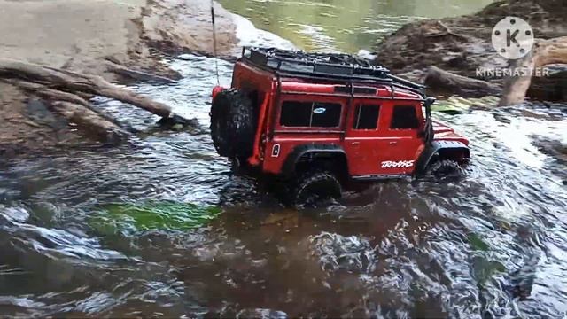 Rc 1:10 Land Rover Trx4 Traxxas Defender deep water driving @CustomrcOFFROADER смотреть онлайн