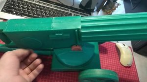 Легендарный максим игрушка из СССР