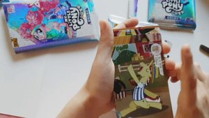 Распаковка карточек My Little pony