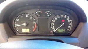 Skoda Fabia 2001 скачут холостые обороты
