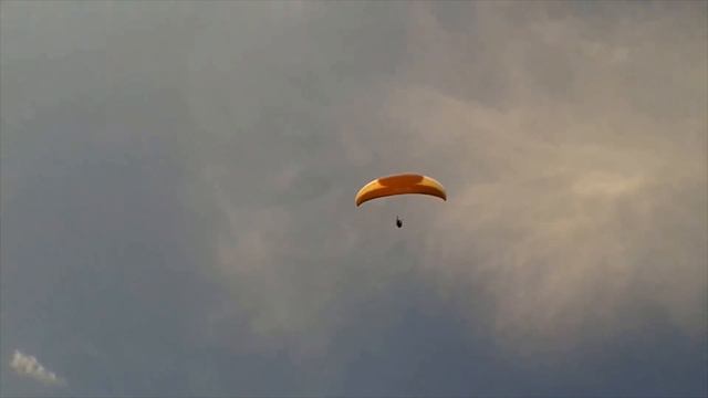 ГАЛИНА КУЗОРО (ПЧЁЛКА) = АНАПА. СЕНТЯБРЬ. КАМЕННЫЙ ПЛЯЖ смотреть онлайн