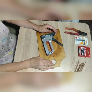 Мебельный (строительный) степлер. Подробно.