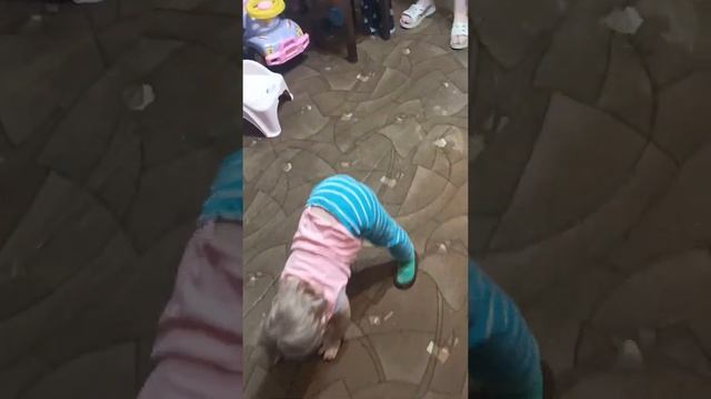 Мия танцует тверк) смотреть онлайн