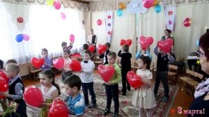 финал утренника 8 Марта в детском саду