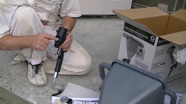 Мини обзор Текстурный пистолет распылитель Graco смотреть онлайн