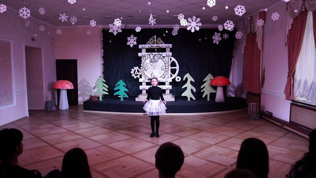 Театр игры "Территория Творчества". Алиса Якушева , 9 лет. "Баллада о козе." смотреть онлайн