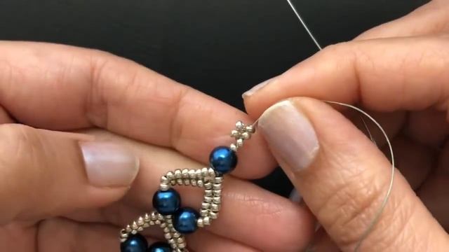 Lovely Hearts Bracelet. DIY Beaded Bracelet. How to make beaded Bracelet ? смотреть онлайн