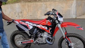 2023 MAICO 700 FIRST RIDE ON THE ALPHA 2 STROKE HEWA POWER HOLESHOTS