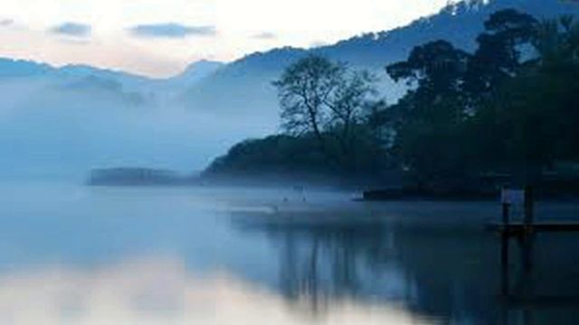 А ты когда то слушал тишину. Автор Эдуард Жолудев. Читает Владислав Витковский. смотреть онлайн