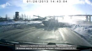 В Нижнем Тагиле на дорогу выскочил танк