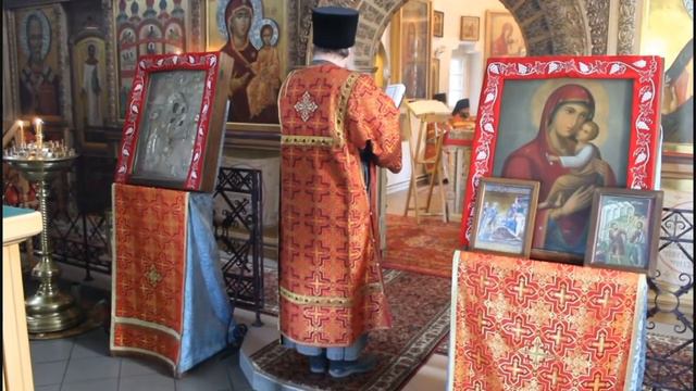 Божественная Литургия 10мая 2020 года в Святогорском Свято-Успенском монастыре.