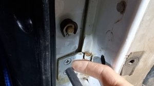 Как установить передние динамики в Ниву