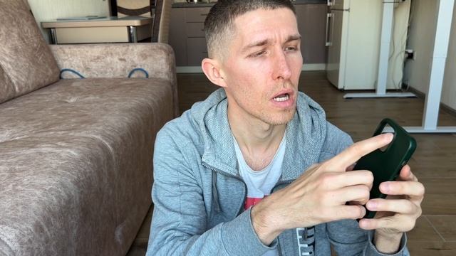 Кожа или силикон? Какой чехол лучше для iphone? смотреть онлайн