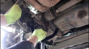 Сгорел выжимной замена сцепления на LADA Priora с кондиционером Лада Приора  2009 г  2часть.mp4