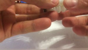 Выпрямитель поводков из струны