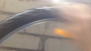 Обработка покрышек велосипеда для хранения, гибридно силиконовой смазкой UNI-S