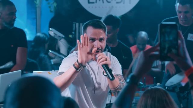 Samba40EmCasa – Medley Falta Você Maldivas Lapada Dela (Ao vivo - Cover) Parte 04 смотреть онлайн