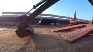 Опасный Экскаватор чуть не упал,Работа на трале @Sasha_driver. #негабарит #работанатрале