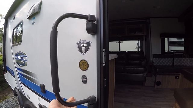 Кемпер раскладушка | Гибридный кемпер | Раскладывающийся прицеп автодом #автодом #автодомсша смотреть онлайн