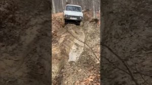 Нива на 35 колёсах зверь