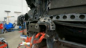 Как поменять ЧАСТЬ РАМЫ. Вытягивание рамы на стапеле. Langley BC, Body repair
