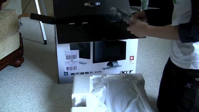 Unboxing : Acer S243HL 1080p Ultra Thin 24inch Monitor смотреть онлайн