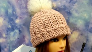 ШАПОЧКА крючком. Шапочка для начинающих..mp4