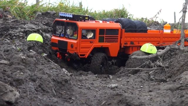 RC ADVENTURES - 6x6 Off Road Warrior (RC4WD BEAST 2)