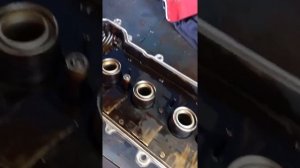 Тойота алеон. замена прокладки крышки клапанов.