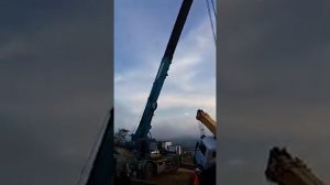 КРАН ПРОВАЛИЛСЯ ПОД ЗЕМЛЮ/CRANE FALLED UNDER THE GROUND