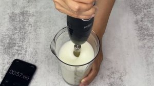 Braun MultiQuick-5 Immersion Blender Review: Whipping Egg-White