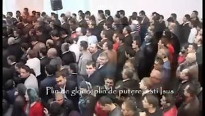 Цыгане воспевают хвалу Иисусу (Румыния)