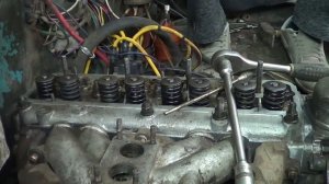 Уаз за 30 тысяч,серия 23 вытянул шпильку из блока :(