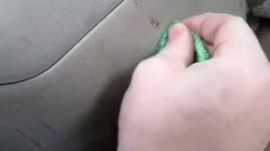 как очистить пластик в салоне автомобиля