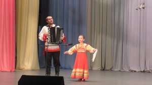 Я сидела на диване - Жегалина Елизавета, 6 лет.