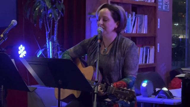 Жанна Шпиц. Пиросмани (стихи М. Перцова) смотреть онлайн