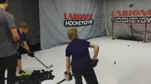 Тренировка для хоккеистов. Броски в хоккее.