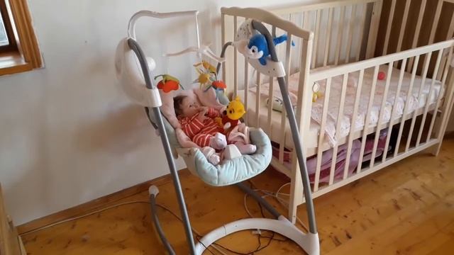 Качели Babyton смотреть онлайн