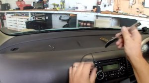 Nissan Micra K13 (2010-2015) Radio Removal