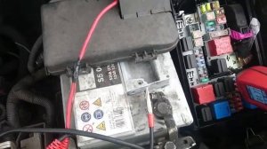 Не работает обогрев на Opel Corsa D 2009 сломалось реле под капотом поменял. Задача решена