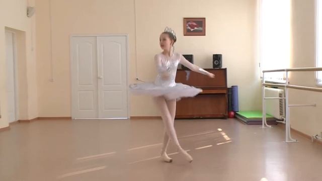 Минеева Катя (11 лет) "Снежная принцесса" смотреть онлайн