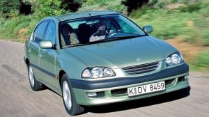 Toyota Avensis T220 1997–2002