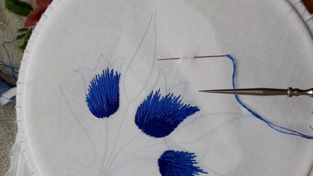 Вышивка гладью для начинающих. Вышиваем колокольчики. Основы техники. Stitch Embroidery For Beginne