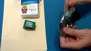 Картридж hp135 цветной его аналог.