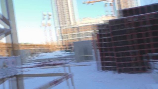 Вне офиса. Стройся, град Петров! смотреть онлайн