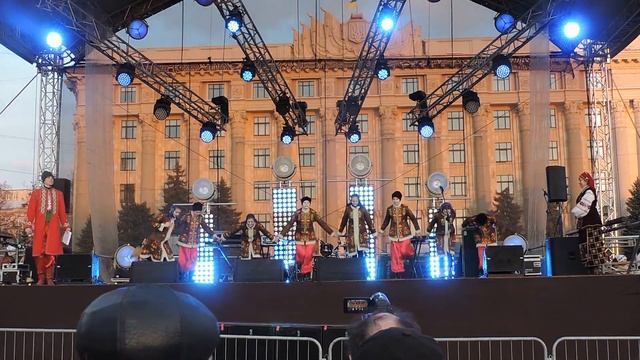 Масленица.Коллектив Радость.Танец Буковинский празднечный\ смотреть онлайн