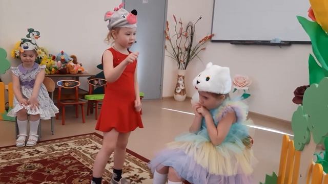 Мини сценка Мама для котенка смотреть онлайн